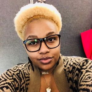 Meet your Posher, Sharla